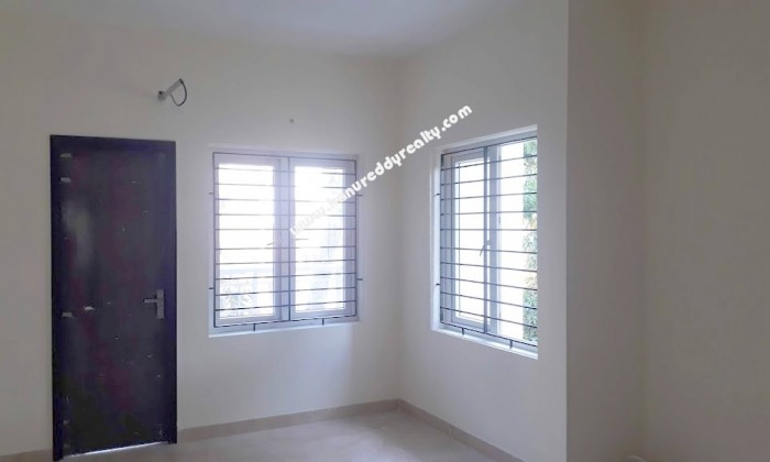 3 BHK Flat for Sale in Mandaveli